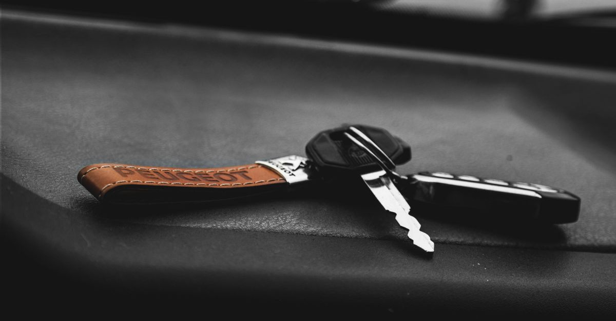 Chevrolet car key fob — Canarsie Locksmith
