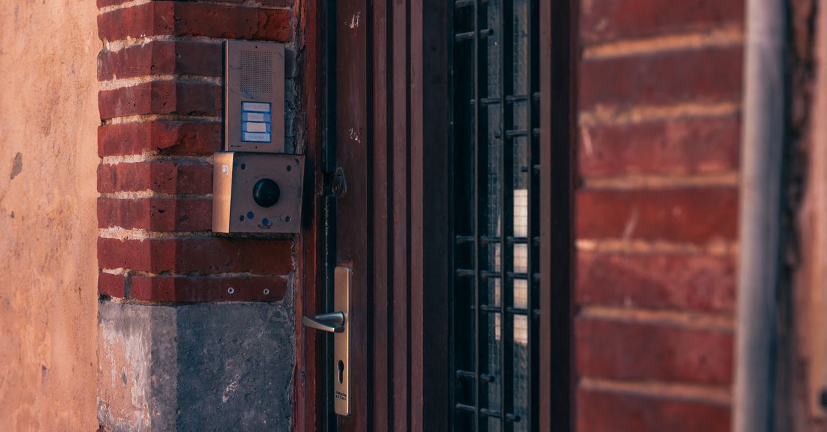 A Security Checklist for Brooklyn Storefronts and Offices — Canarsie Locksmith