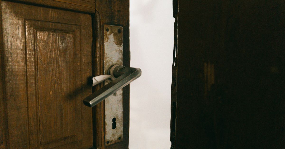 Mortise Lock vs Cylinder Lock: Which Fits Your Brooklyn Door? — Canarsie Locksmith