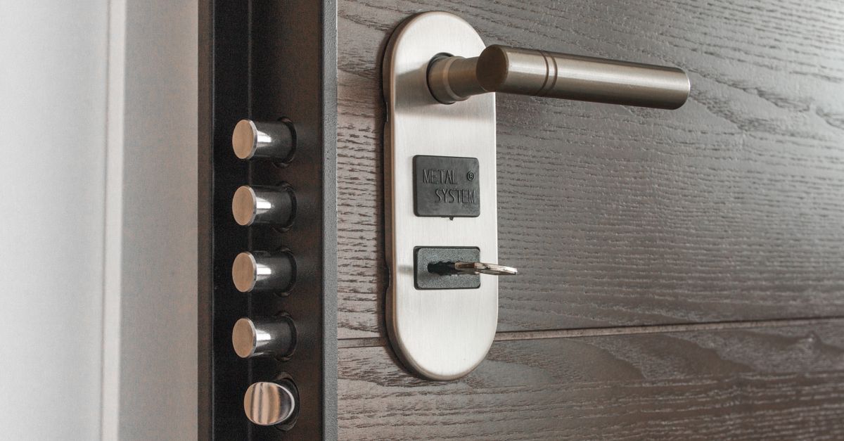 How to Secure Your Brooklyn Apartment Before a Vacation — Canarsie Locksmith