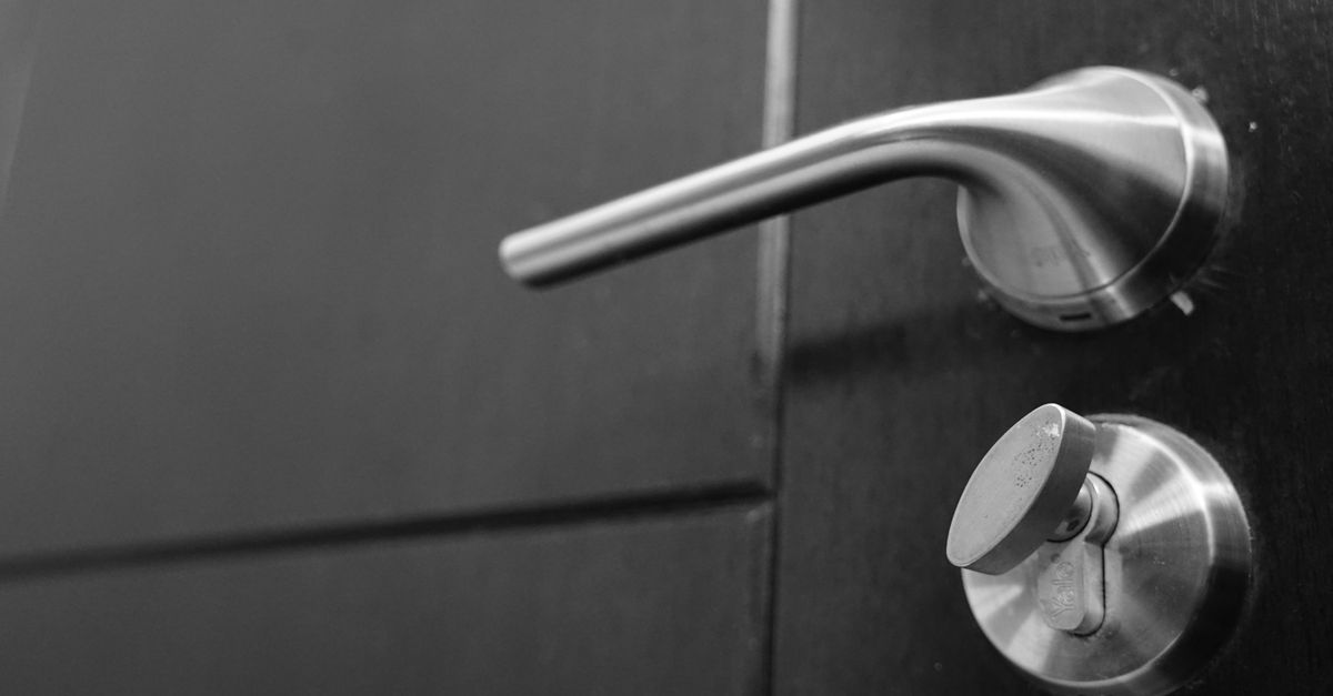 locksmith service technician — Canarsie Locksmith